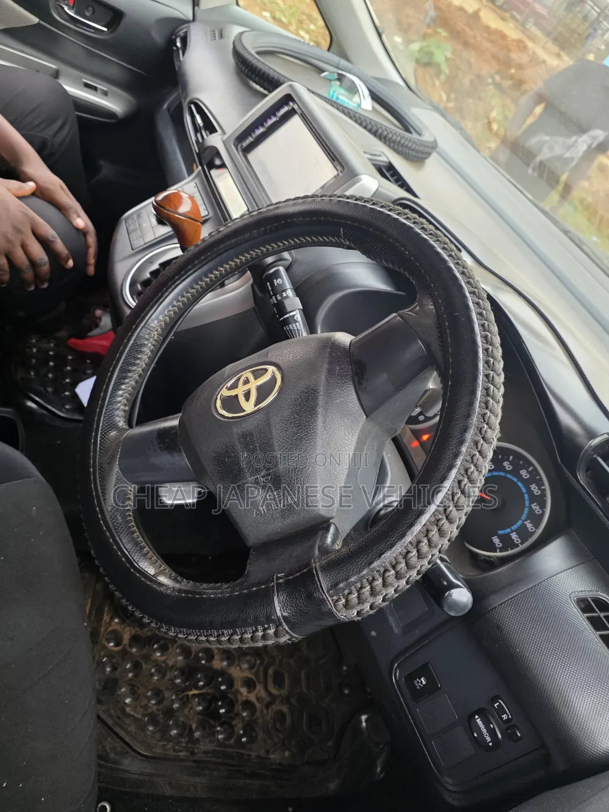 Toyota Wish 2010 Silver