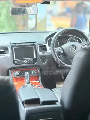 Volkswagen Touareg 2014 Black