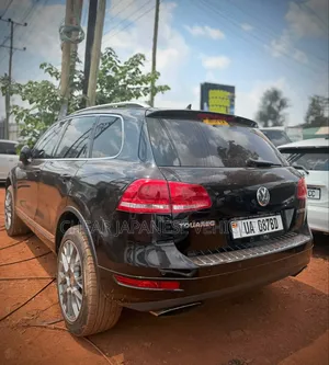 Volkswagen Touareg 2014 Black
