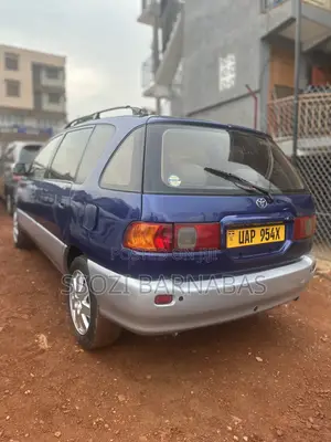 Toyota Ipsum 1998 Blue