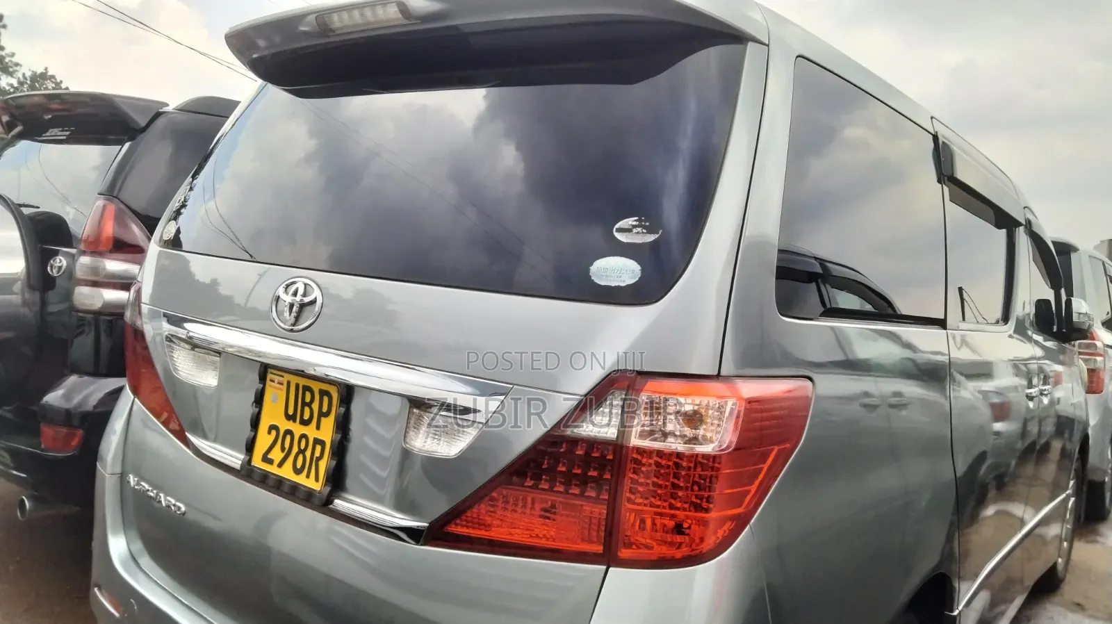 Toyota Alphard 2010 Gray