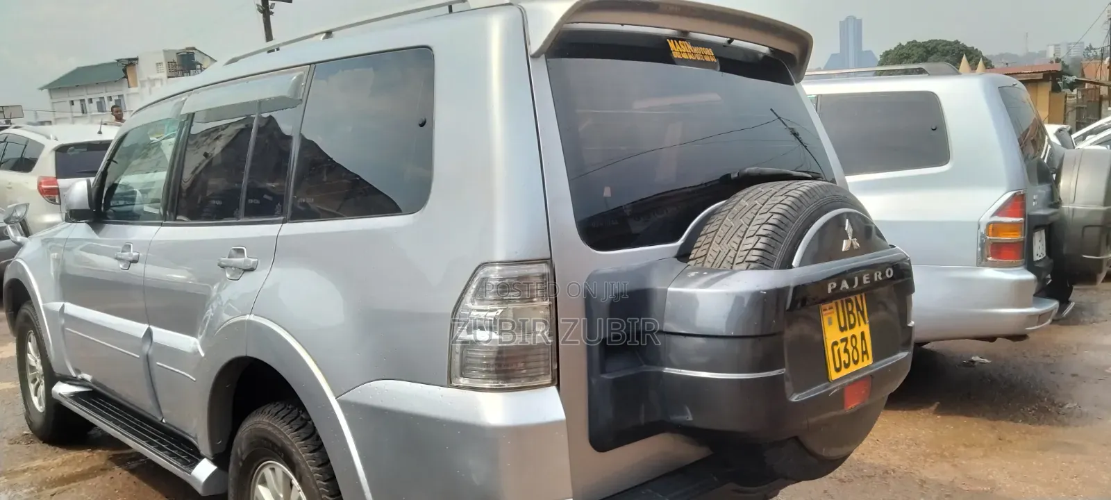 Mitsubishi Pajero 2010 Silver