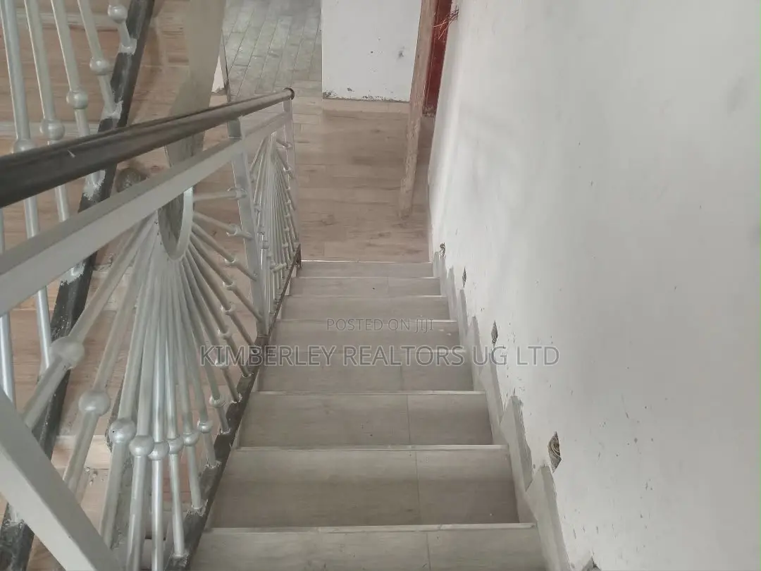 4bdrm House in Kira for sale