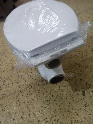 Toilet Seat With Seat Cover P or S/ Good Quality ( All Types)