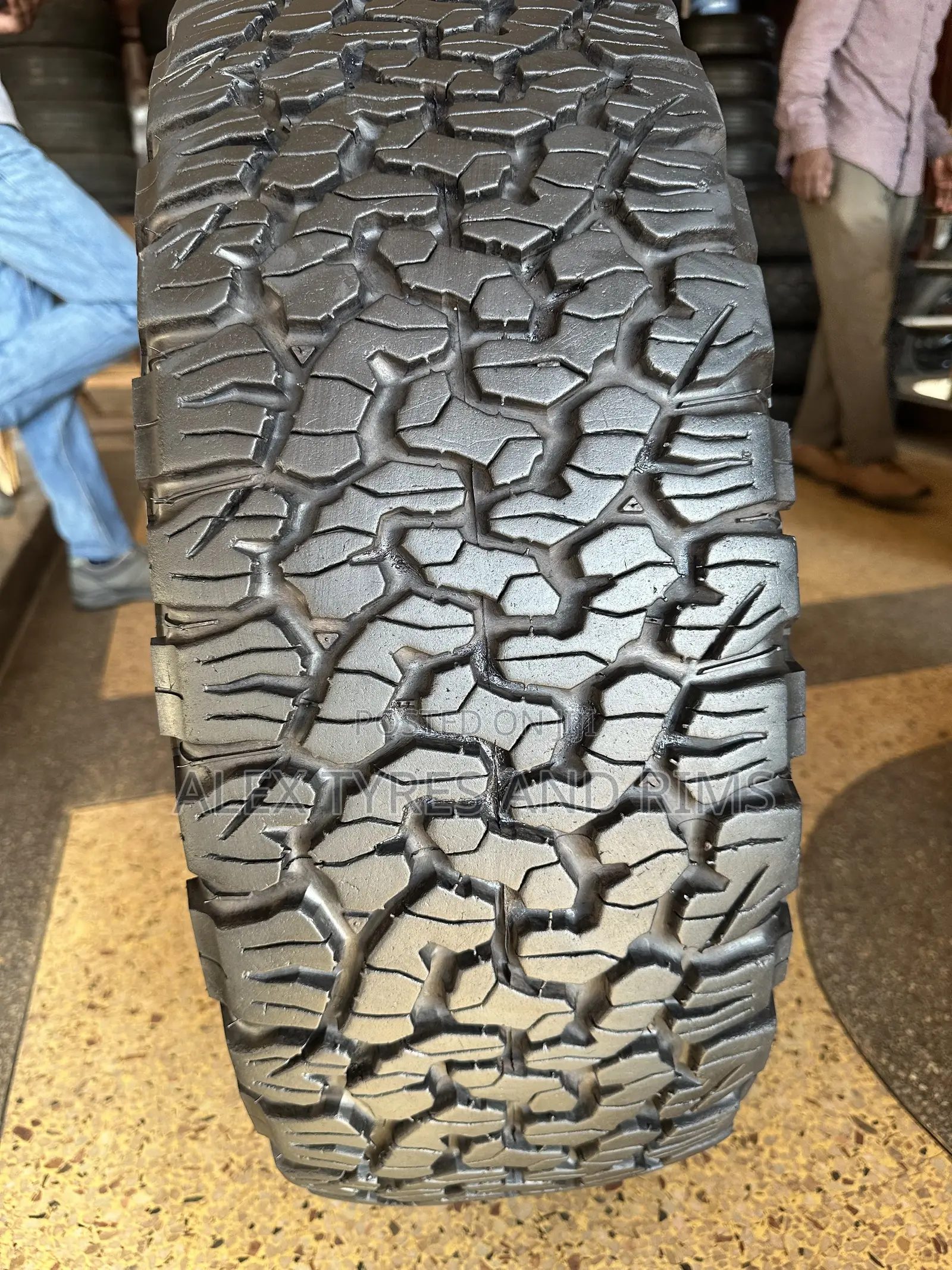 285/70r17 Bf Good Rich Foreign Tire