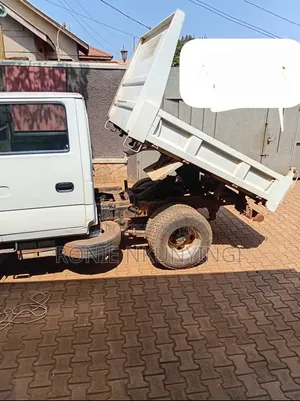 Isuzu Elf Double Cabin