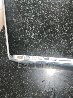 Laptop Apple MacBook 2011 4GB Intel Core i5 HDD 512GB