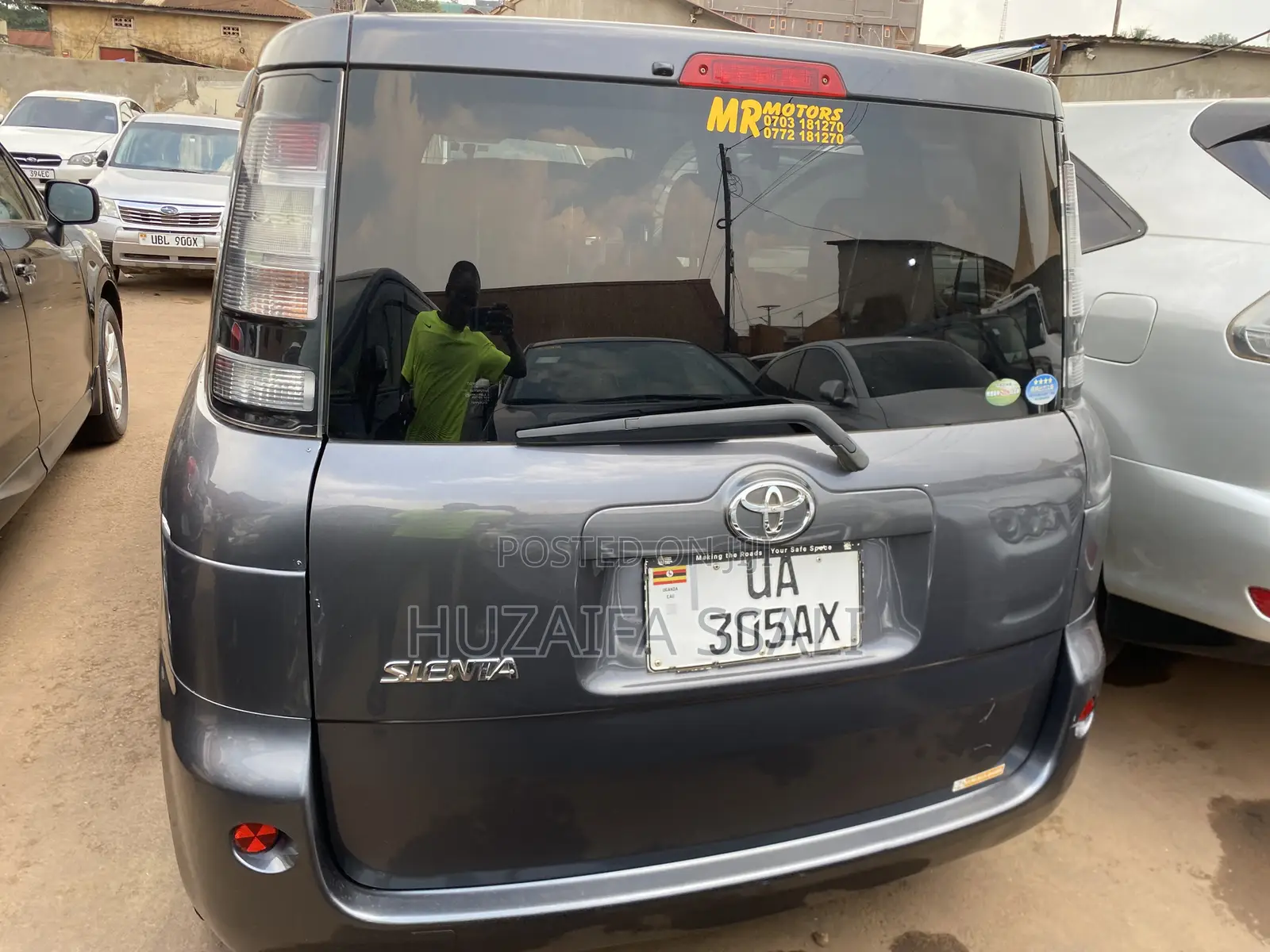 Toyota Sienta 2016 Gray