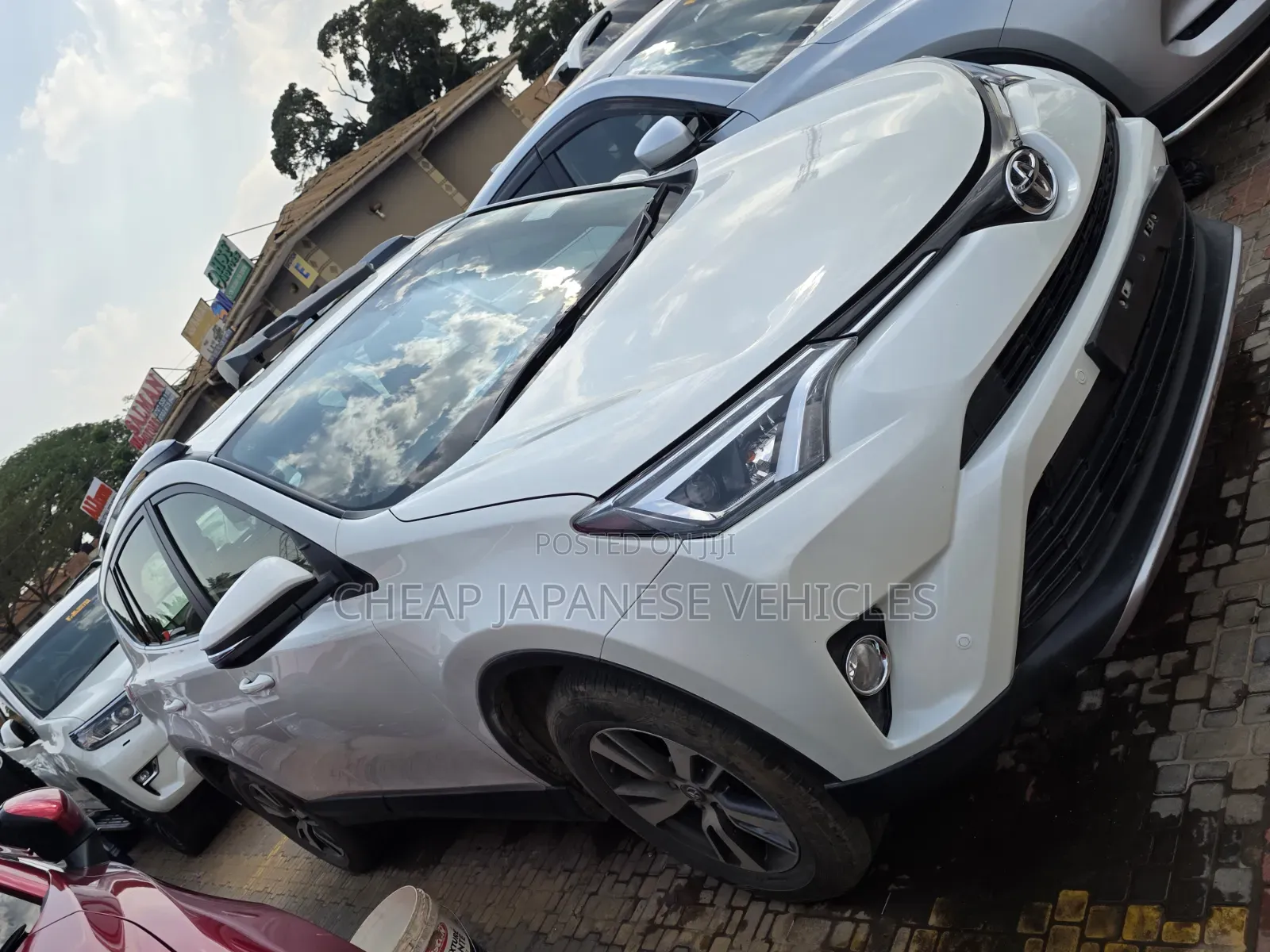 Toyota RAV4 2018 White