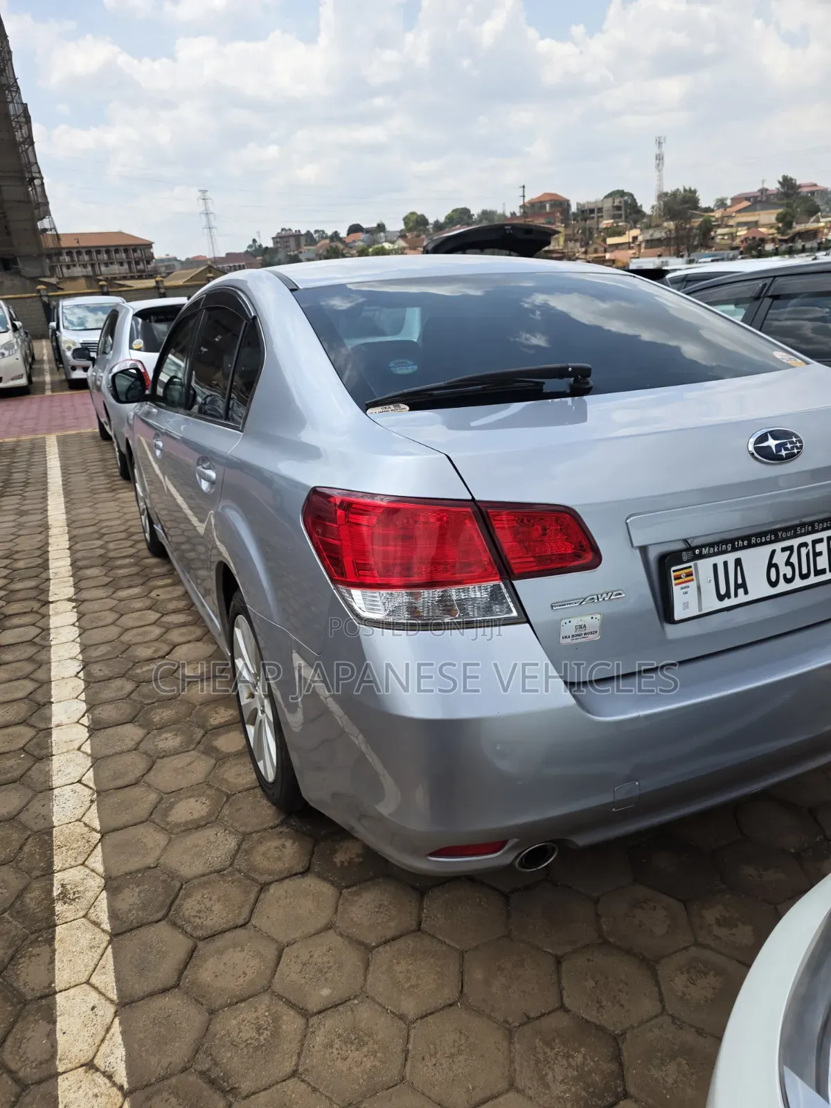 Subaru Legacy 2011 Silver