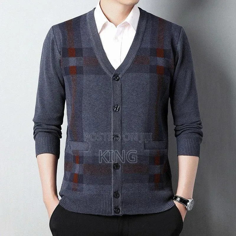 V-Neck Button-Down Knitwear Sweater/Jacket