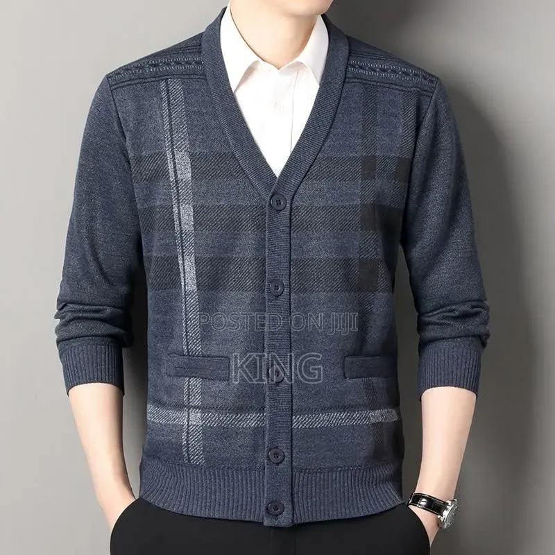 V-Neck Button-Down Knitwear Sweater/Jacket