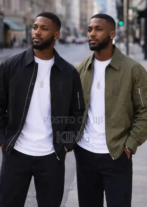 Windbreaker-Style Fabric Jack On. Jacket Shirt