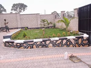 3bdrm Bungalow in Seeta-Namilyango Rd, Goma for sale