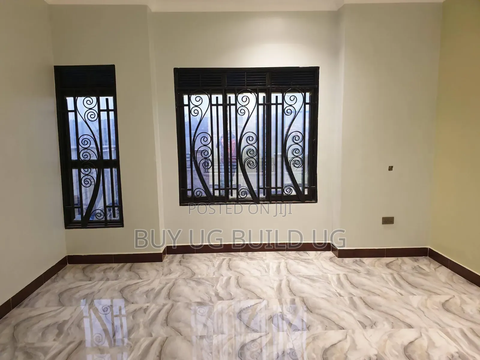 3bdrm Bungalow in Seeta-Namilyango Rd, Goma for sale