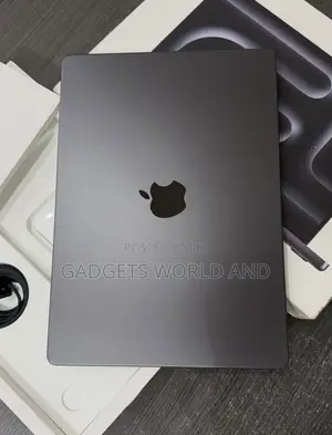 New Laptop Apple MacBook Pro 16GB Apple M5 SSD 512GB