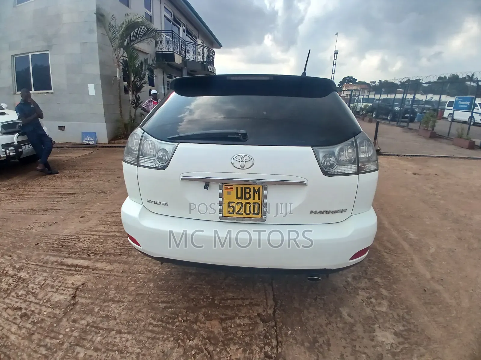 Toyota Harrier 2009 White