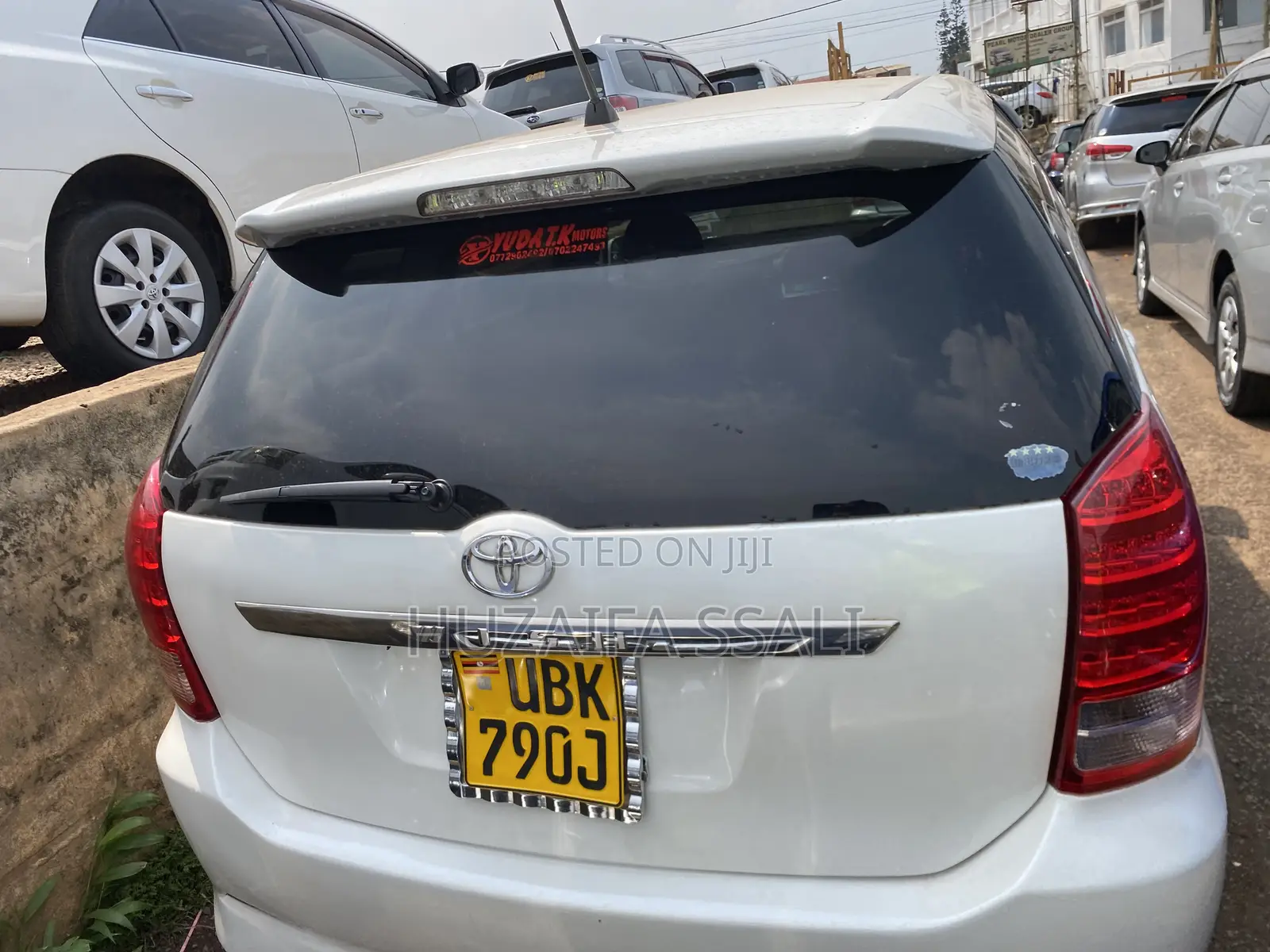 Toyota Wish 2011 White
