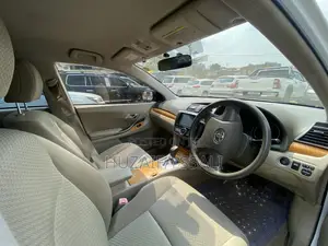 Toyota Premio 2010 White