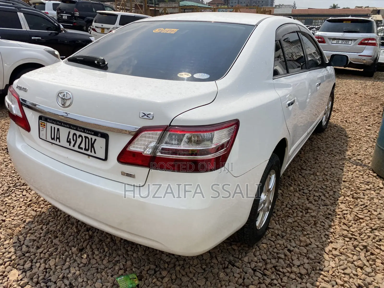 Toyota Premio 2010 White