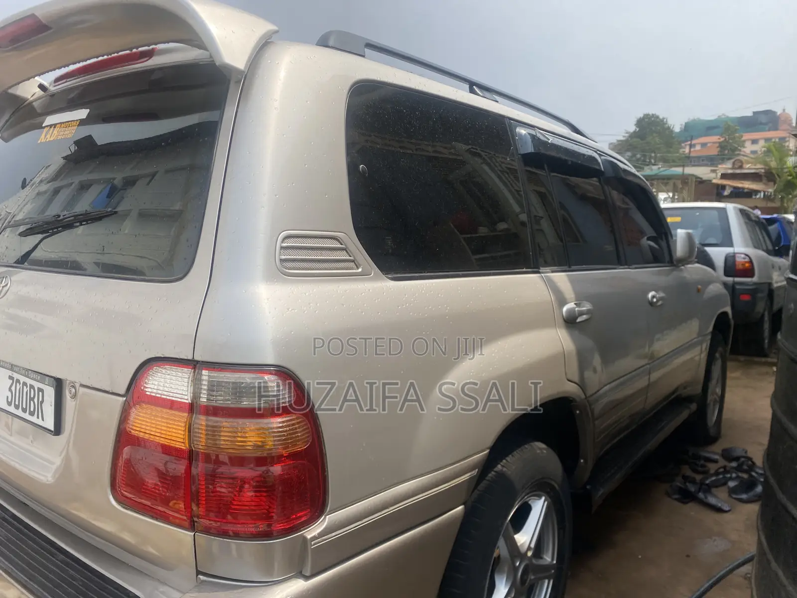 Toyota Land Cruiser Prado 2012 Beige