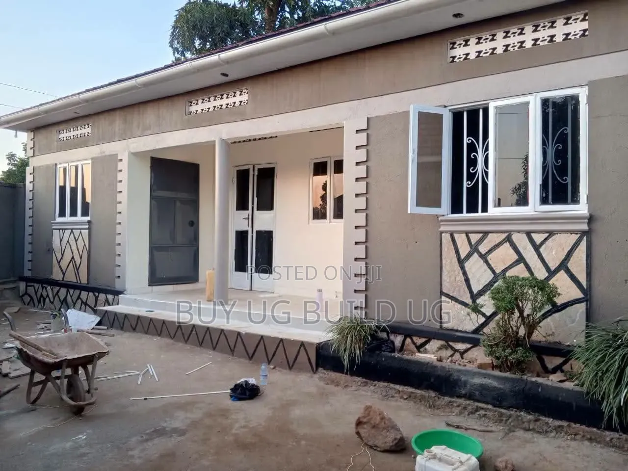 2bdrm House in Seguku Katale Entebe, Division A for sale