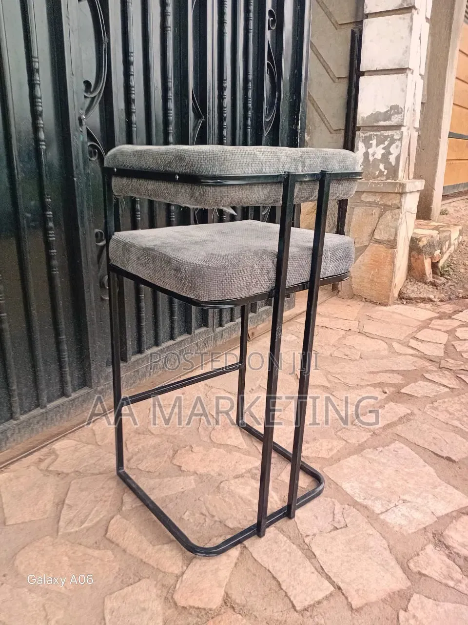 Metallic Bar Kitchen Counter Shop Counter Chairs