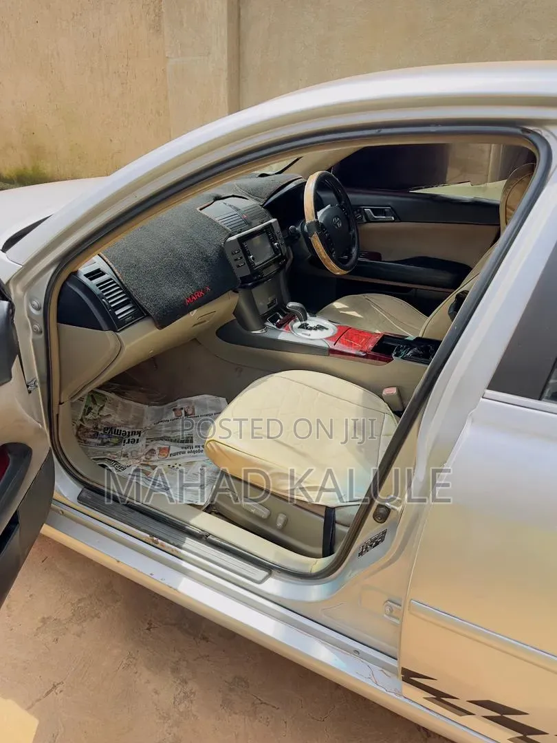 Toyota Mark X 2006 Silver