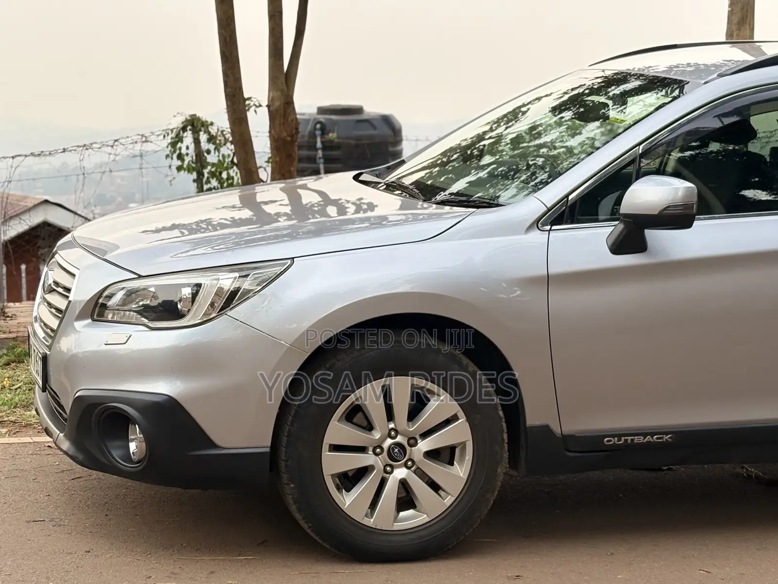 Subaru Outback 2.5i Premium PZEV 4dr Wagon AWD (2.5L 4cyl CVT) 2014 Silver