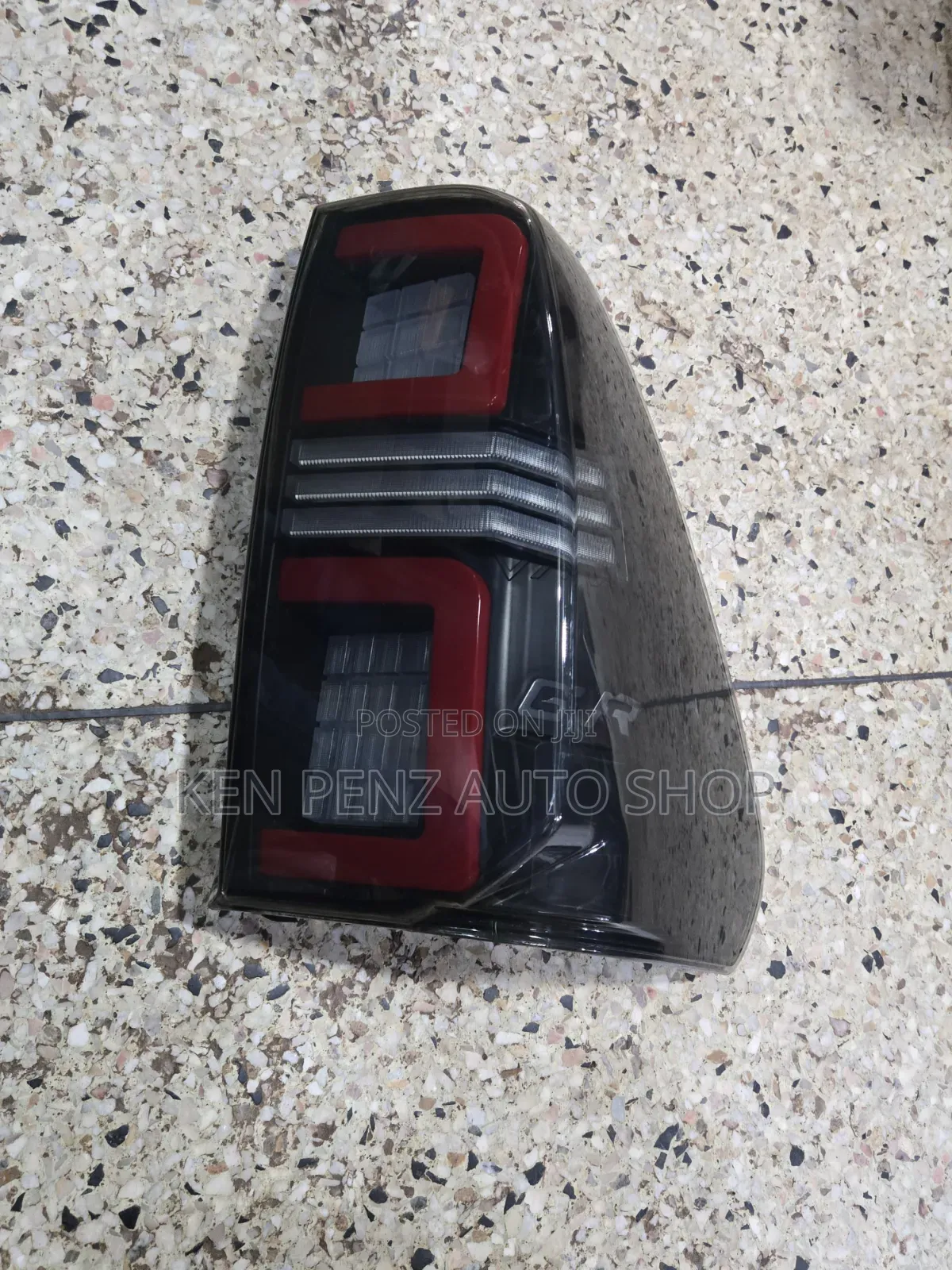 Smoked LED Hilux Revo and Rocco Taillamp