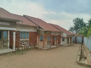 2bdrm Apartment in Seeta- Namugongo, Goma for sale