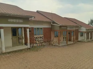 2bdrm Apartment in Seeta- Namugongo, Goma for sale