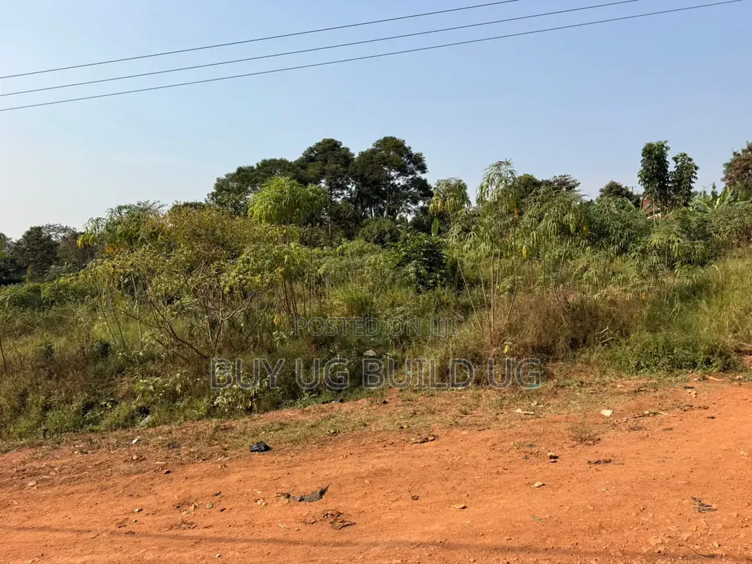 Quick Sale Plot Bweyogerere Kiwanga 25decimals at 125m