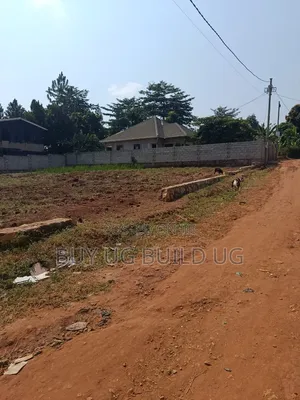 25decimols With Land Title LOCATION KIRA KIJABIJJO Price 80M