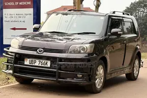 Toyota Corolla Rumion Hatchback 1.5 FWD 2009 Black