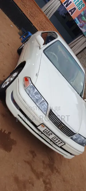 Toyota Mark II 2000 White
