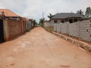 3bdrm Bungalow in Gayaza Manyangwa, Kira for sale