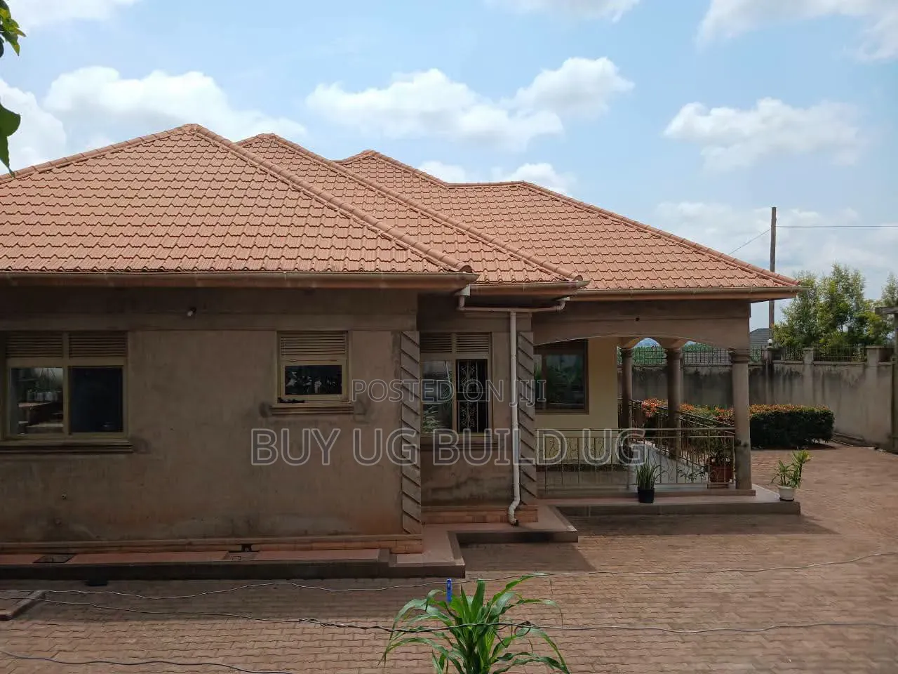 3bdrm Bungalow in Gayaza Manyangwa, Kira for sale