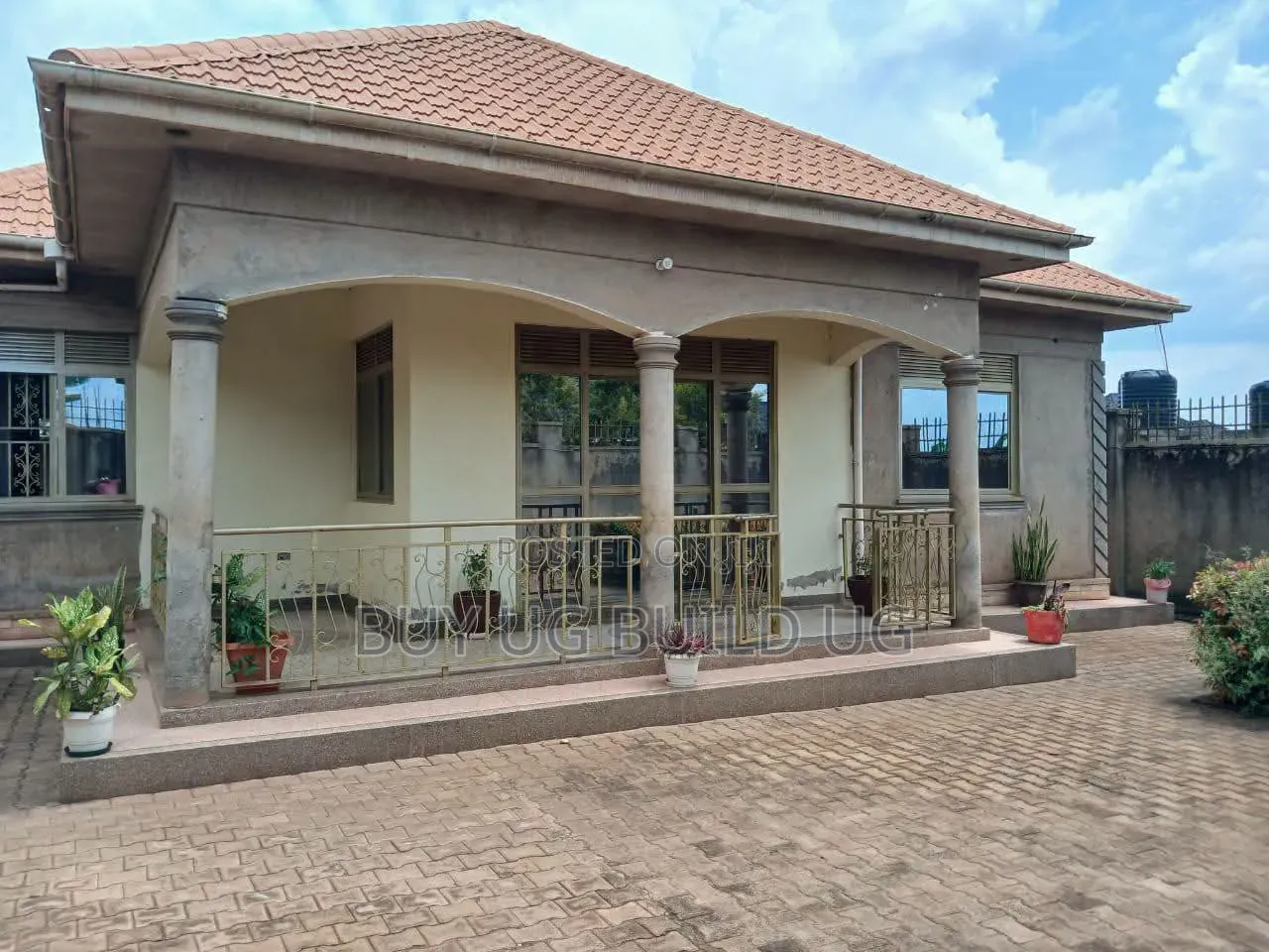 3bdrm Bungalow in Gayaza Manyangwa, Kira for sale