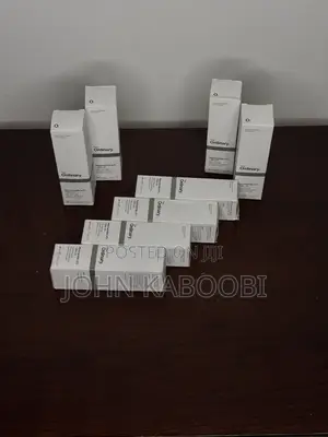 The Ordinary Niaciamide 10% . Zinc 1%