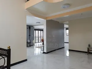 5bdrm Mansion in Namugongo, Kira for sale