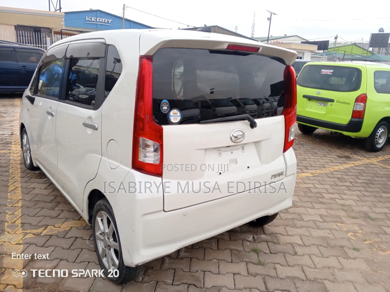 Daihatsu Move 2016 White