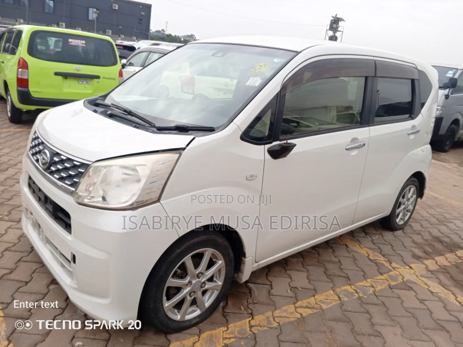Daihatsu Move 2016 White