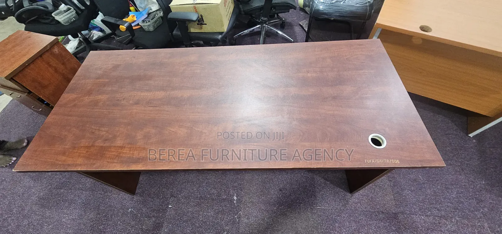 Ordinary Malaysian Office Table With Fixed Drawers