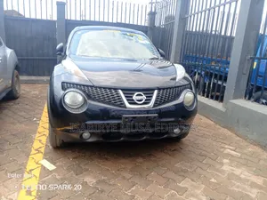 Nissan Juke 2012 Black