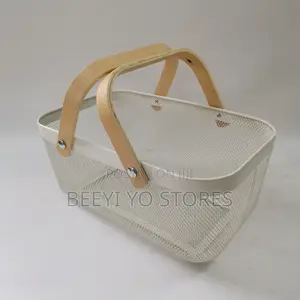 Nordic-Style Metal Mesh Storage Basket With Wooden Handles