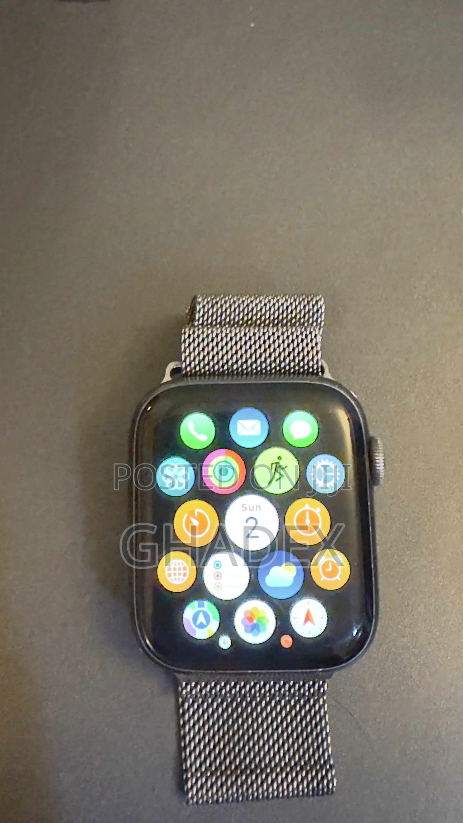 Apple Watch Series 5 on Quick Sale