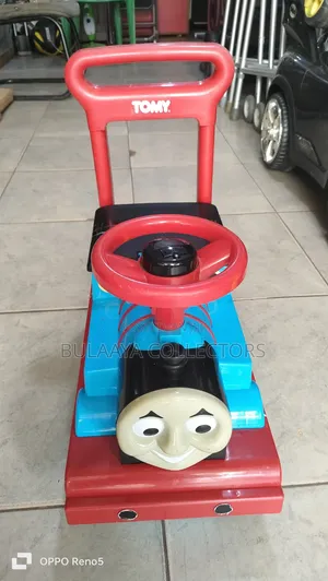 UK Used Tomy Thomas Friends Engine Ride-on Toy Car.