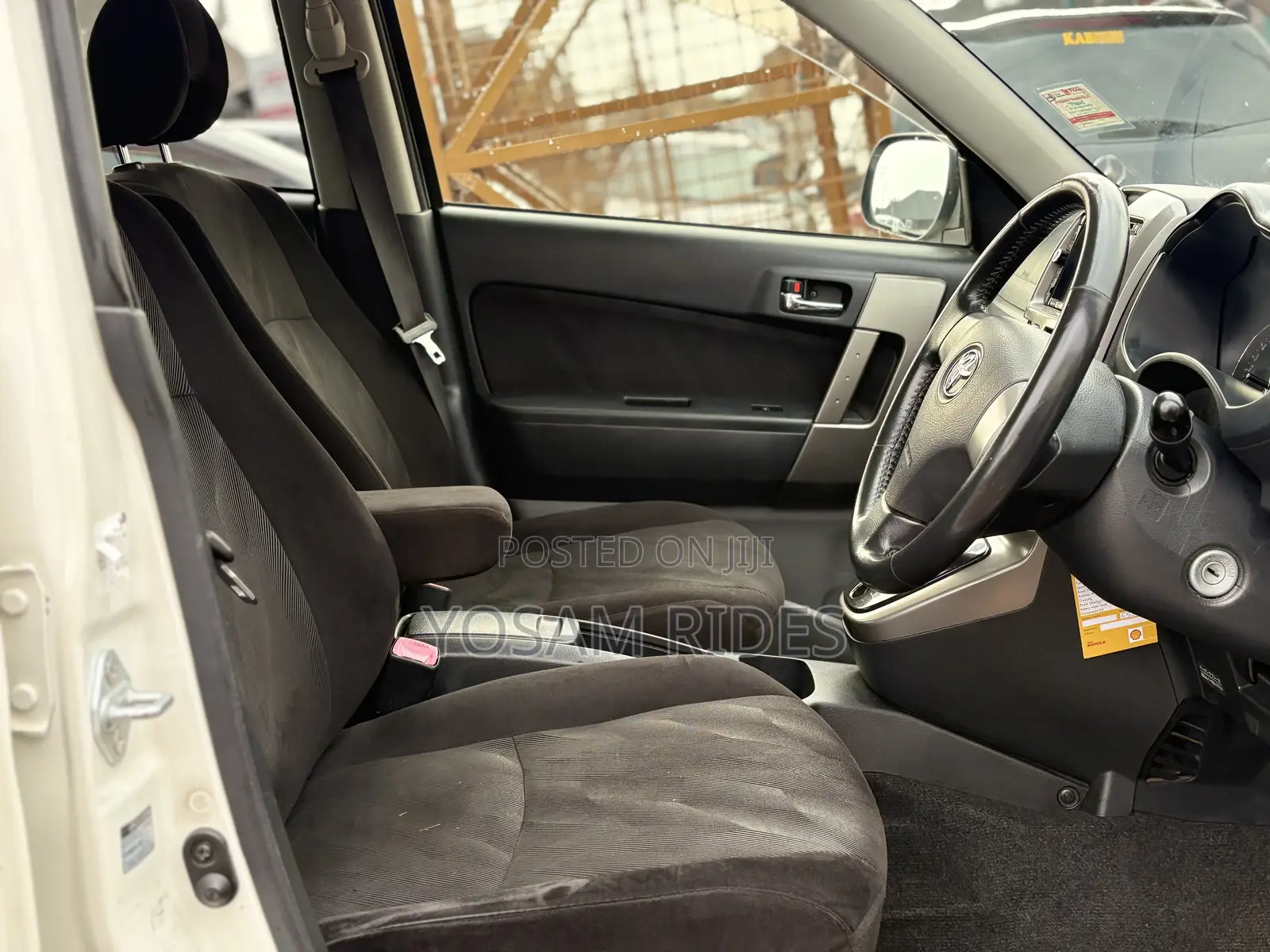 Toyota Rush 1.5 RWD 2011 White