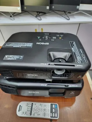 Epson EB-S02 Visual Projector